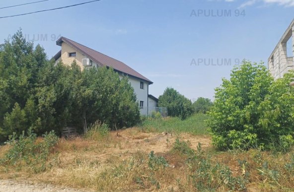 Gulia, teren 933 mp zonă rezidentială, aproape de pădure