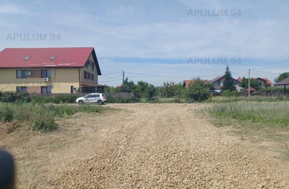 Gulia, lot de casa 520 mp, cu utilități în apropiere